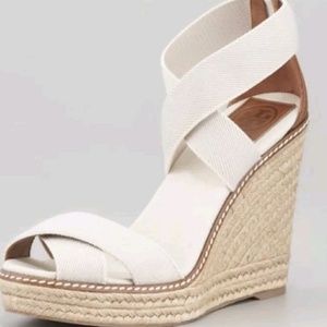 Tory Burch Espadrille.